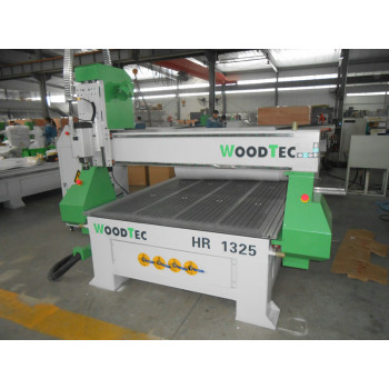 Фрезерно-гравировальный станок с ЧПУ WoodTec HR 1325 Фрезерно-гравировальный станок с ЧПУ WoodTec HR 1325