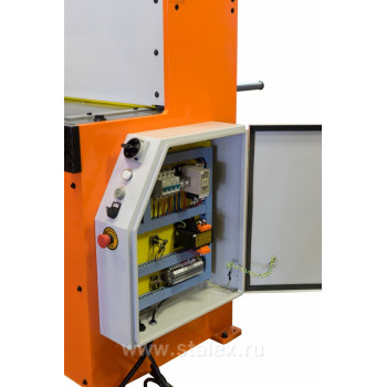 Гильотины гидравлические STALEX THS 3050x4 Гильотины гидравлические STALEX THS 3050x4
