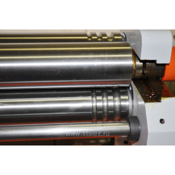 Станок вальцовочный ручной настольный STALEX W01-1.5х1300 L Станок вальцовочный ручной настольный STALEX W01-1.5х1300 L